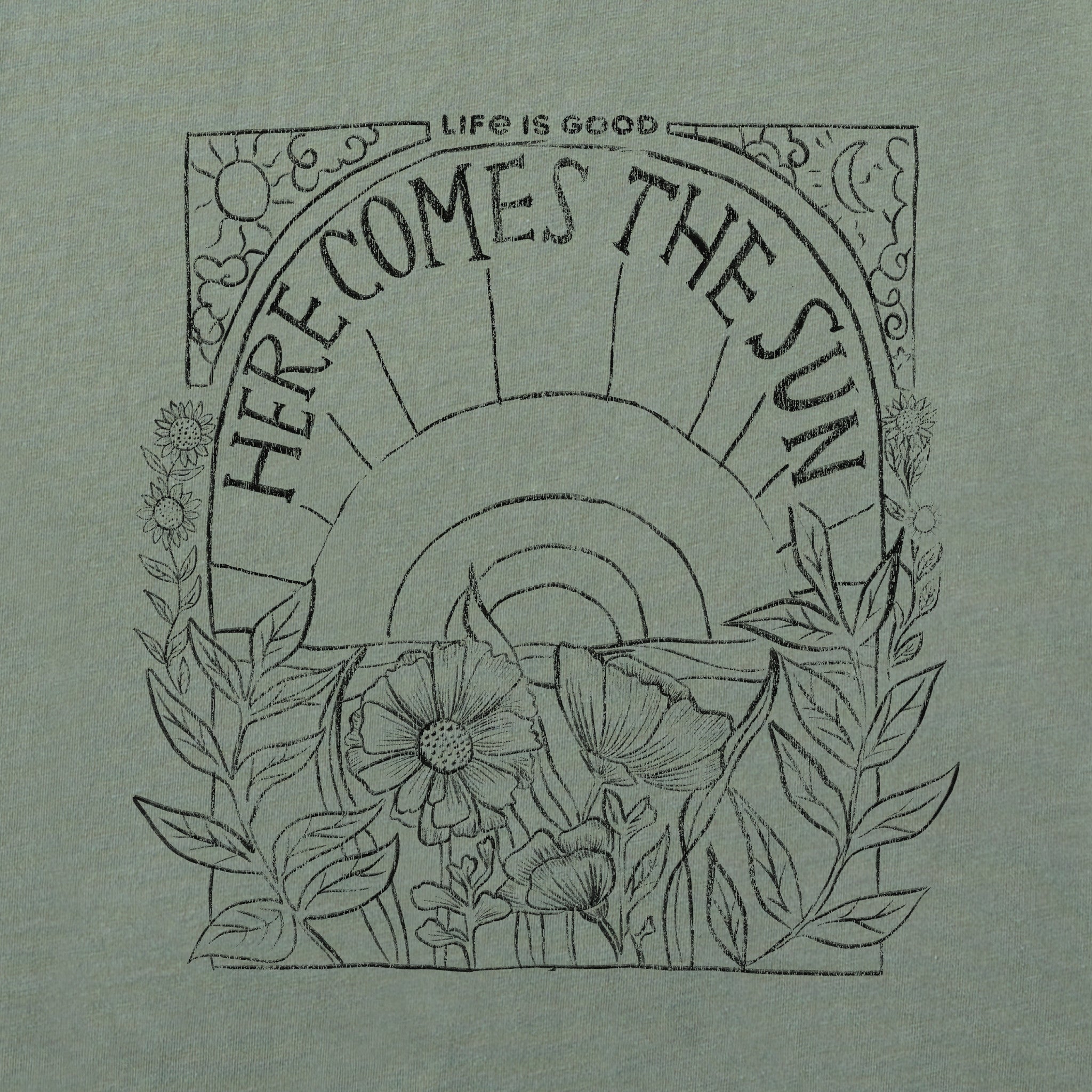 Women's Here Comes The Sun Hippie 1-Color Short Sleeve Tee