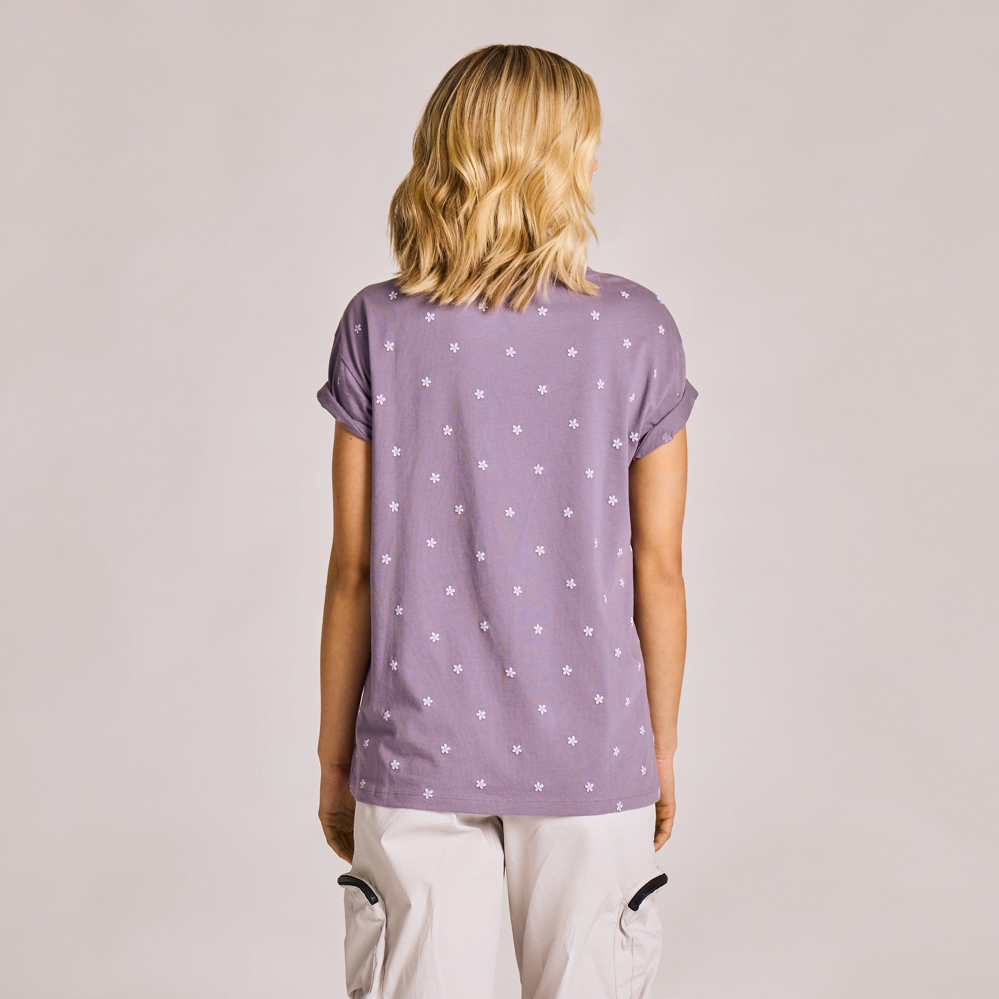 Women's Daisy Ditsy Pattern Crusher-LITE Easy Tee