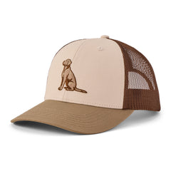 Adult Unisex Clean Sitting Dog Trucker