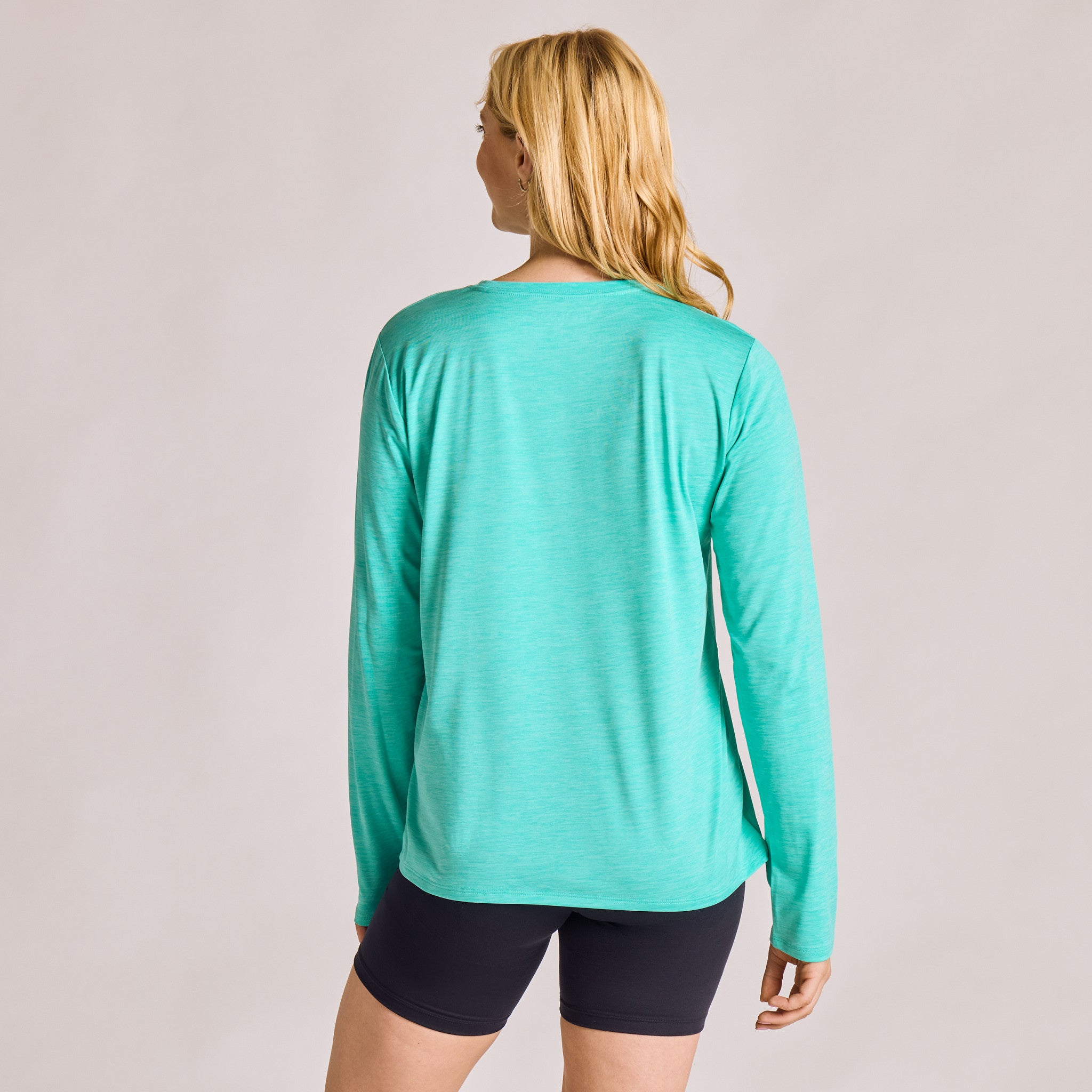 Women's Clean Stacked Branding Long Sleeve Sun Crusher Tee
