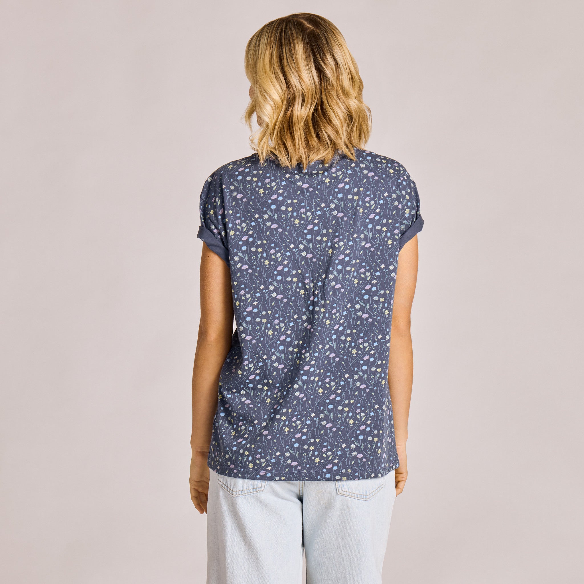 Women's Floral Sketch Pattern Crusher-LITE Easy Tee