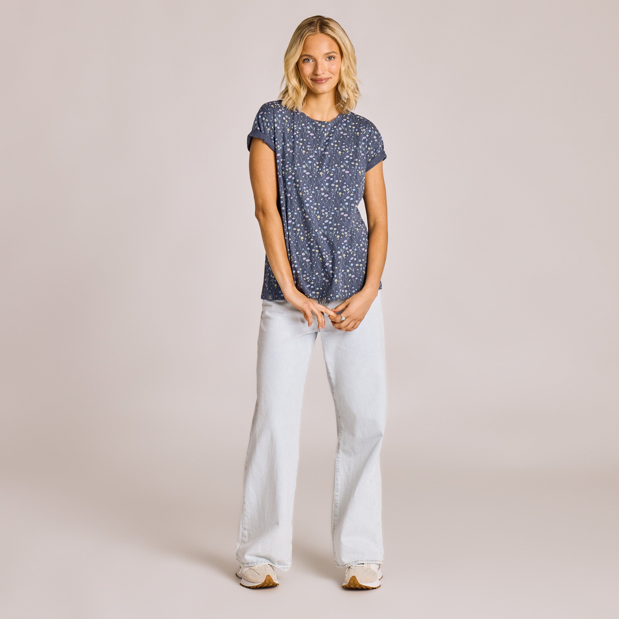 Women's Floral Sketch Pattern Crusher-LITE Easy Tee
