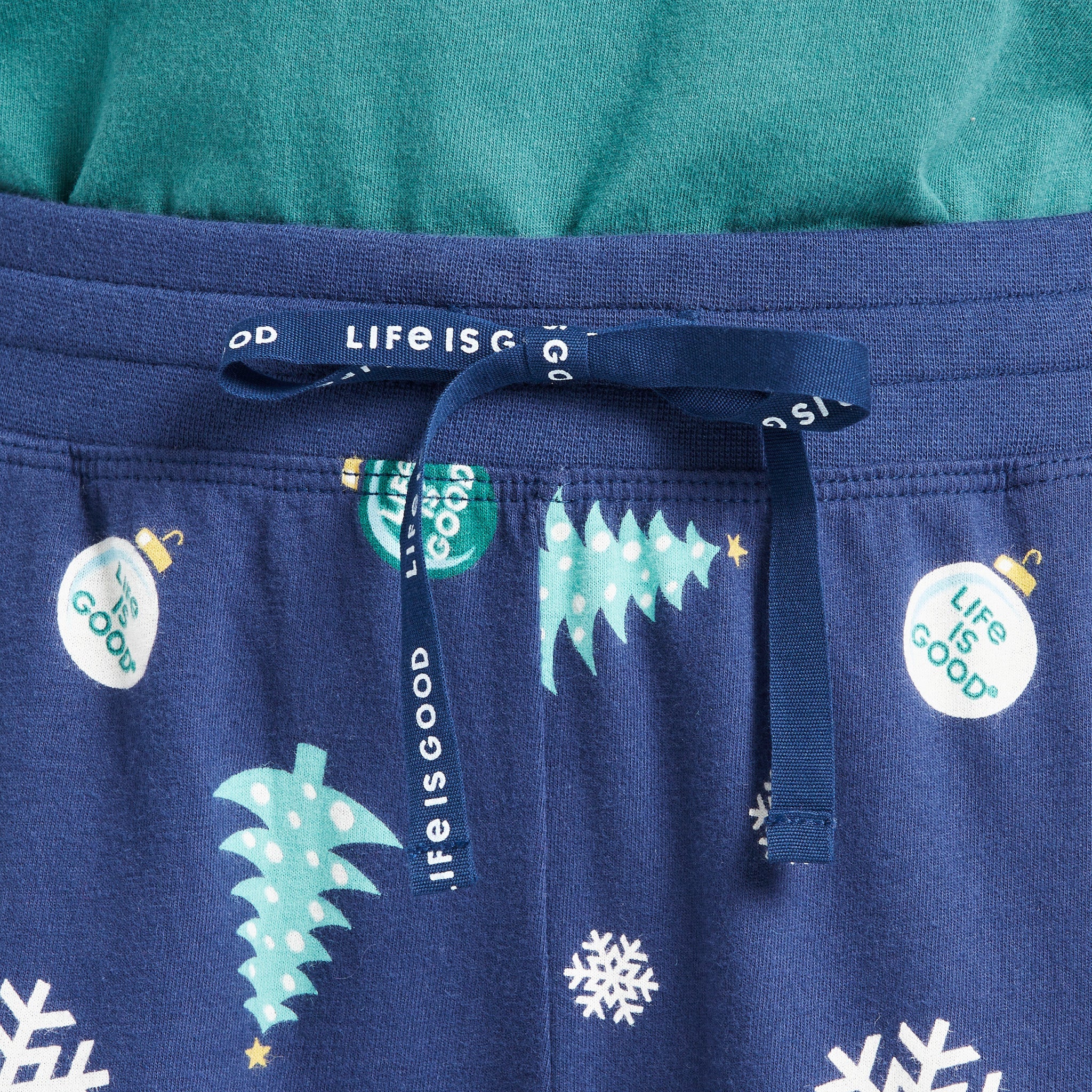 Women's Holiday Tree Pattern Snuggle Up Sleep Pant