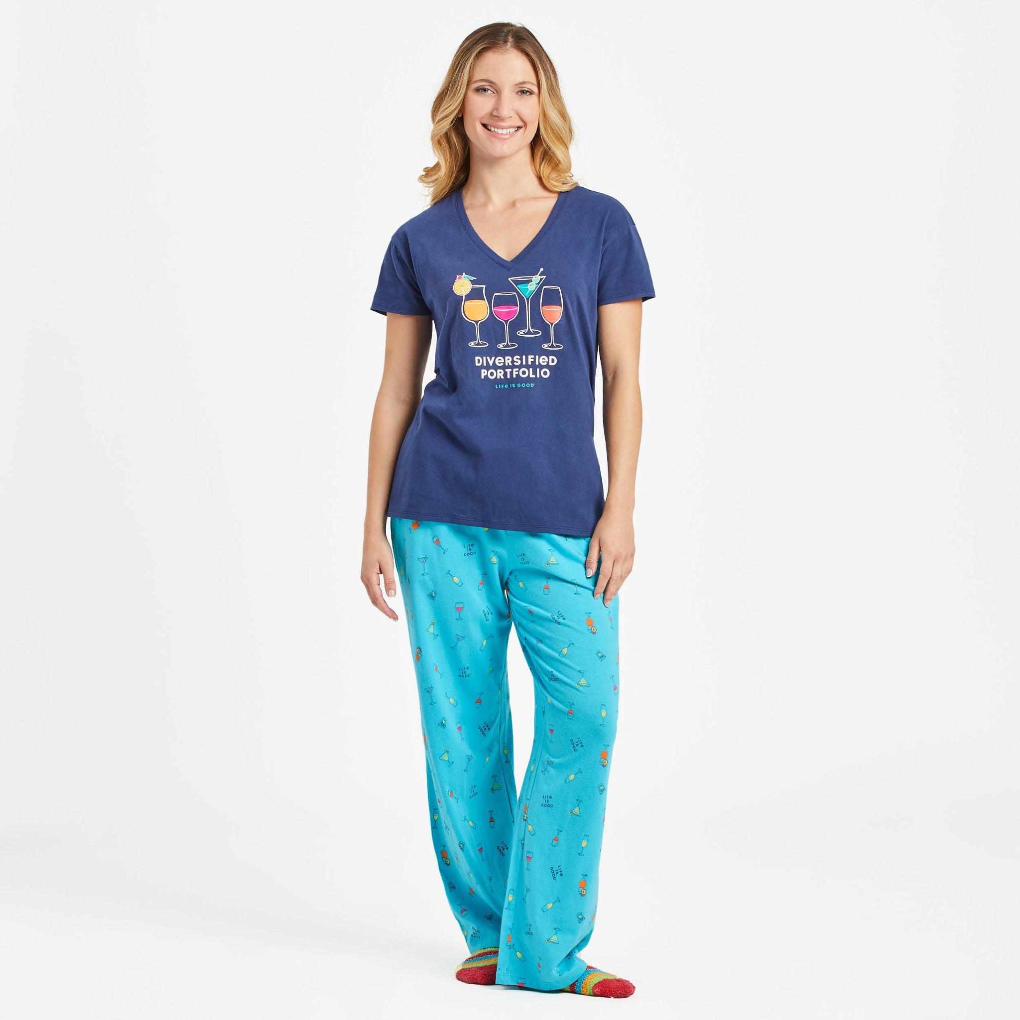 Women's Diversified Portfolio Cocktails Snuggle Up Relaxed Sleep Vee